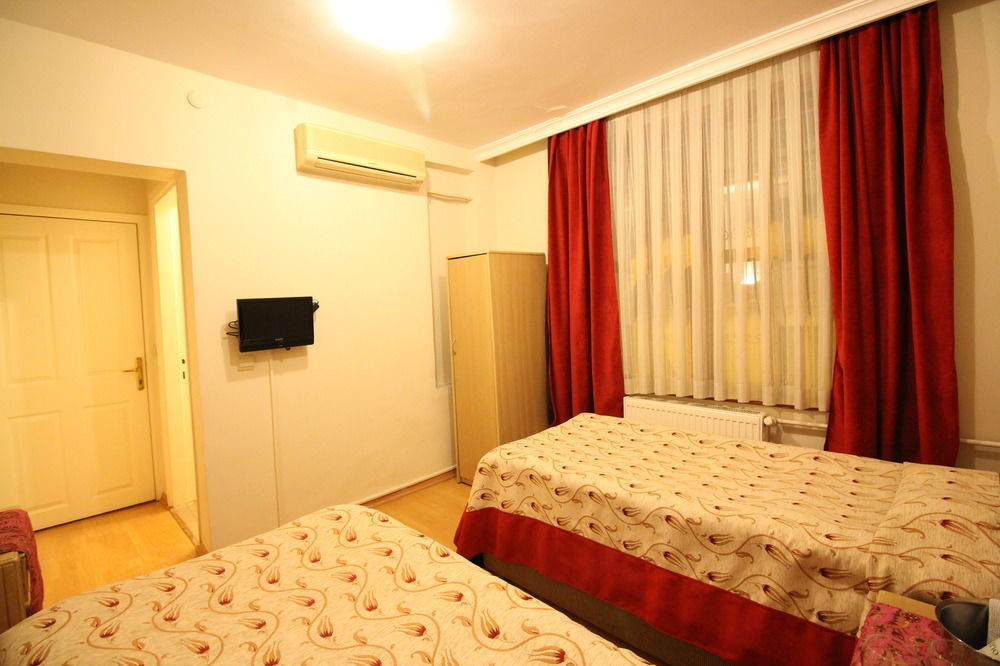 Dos Hermanos Hotel Istanbul Exterior photo