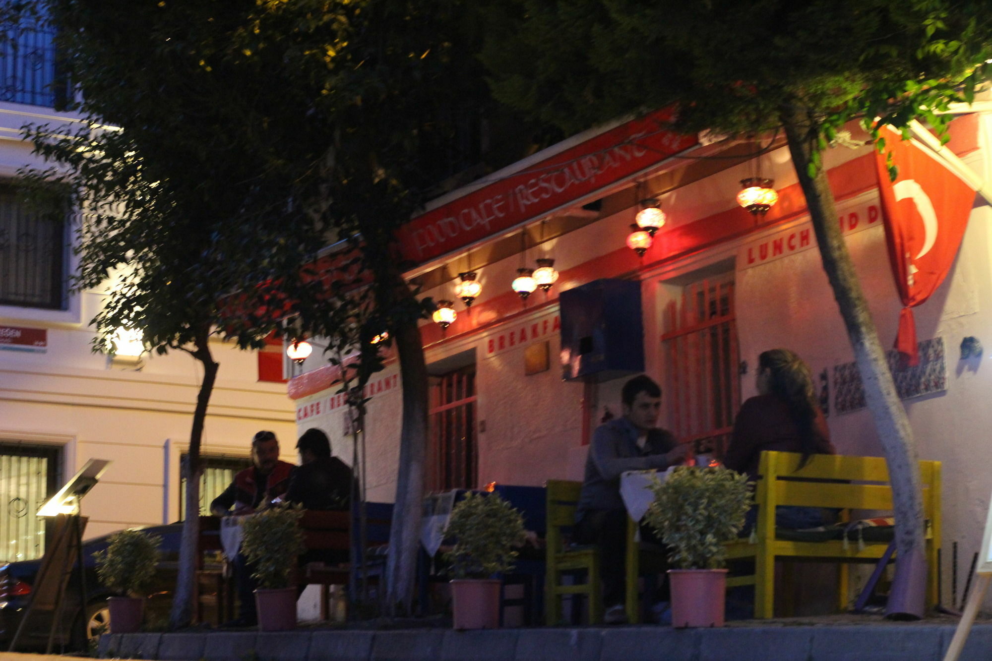 Dos Hermanos Hotel Istanbul Exterior photo