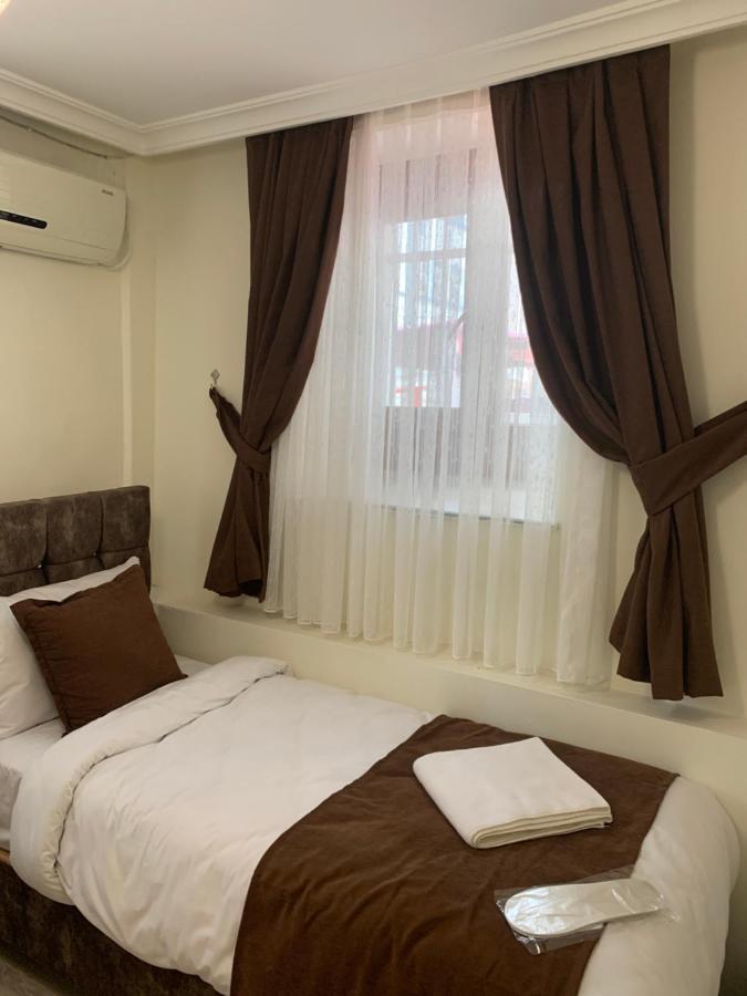 Dos Hermanos Hotel Istanbul Exterior photo