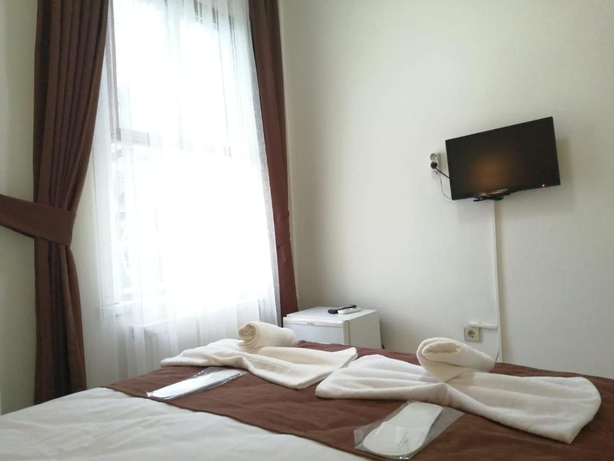 Dos Hermanos Hotel Istanbul Exterior photo